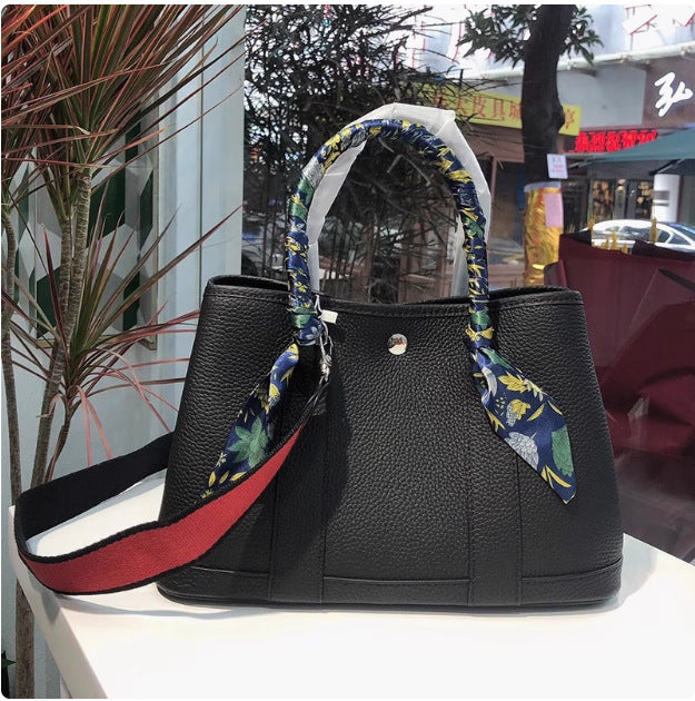 Women's New Leather Lychee Handbag Large Capacity Silk Scarf Shoulder Slung Commuter Handbag