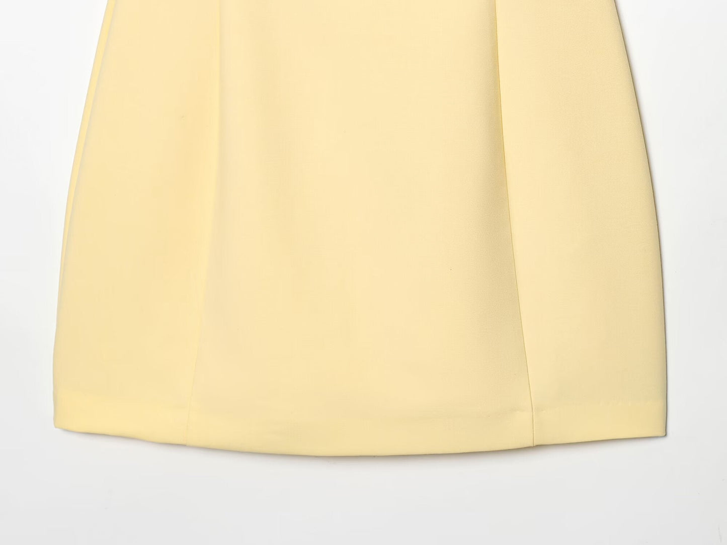 Women's pleated decorative short sleeved mini dress