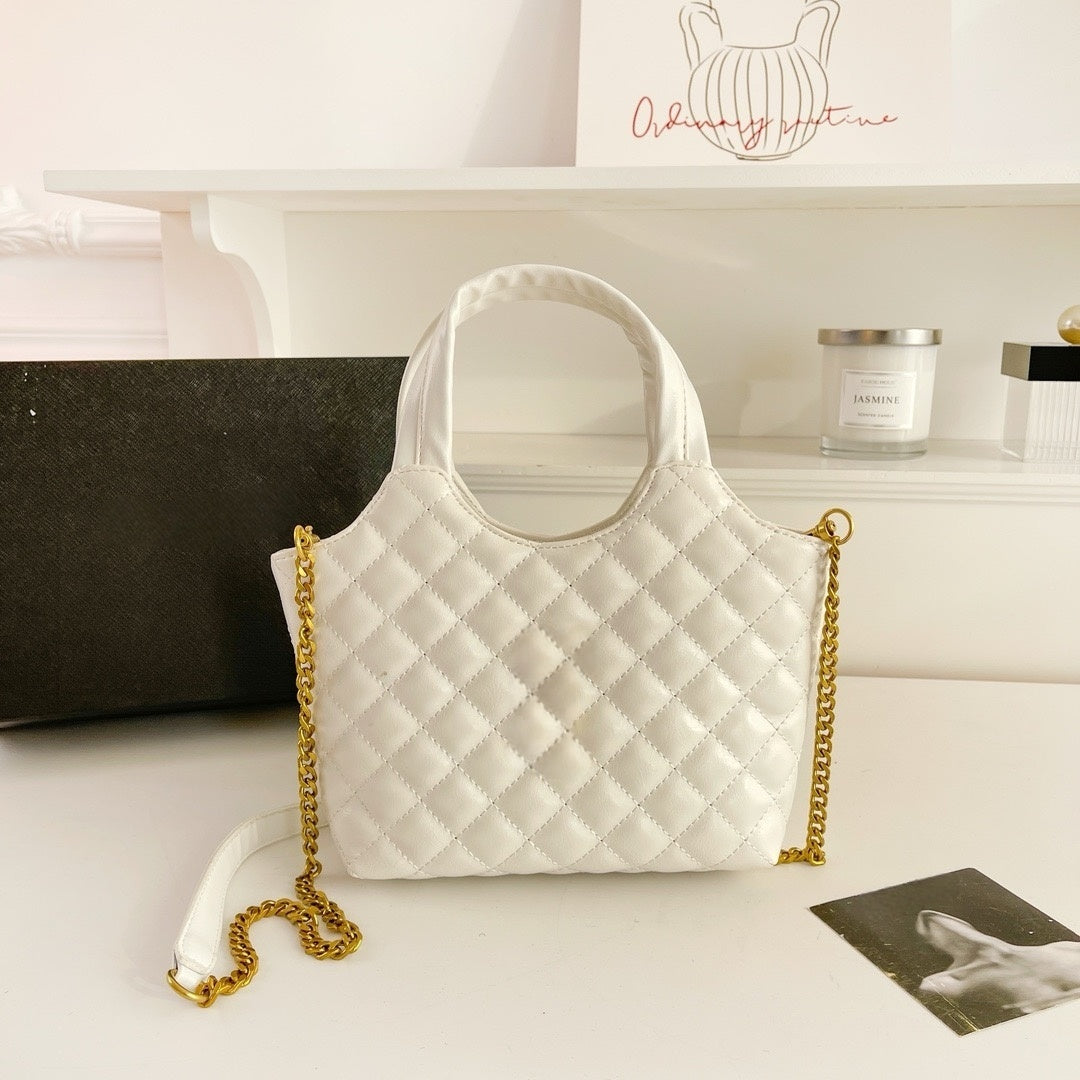 Women's New Temperament Joker Metal Chain Rhombic Cross-body