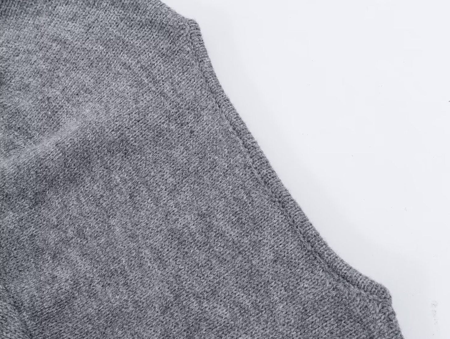 Women's O Neck short sleeved loose knit Shirt