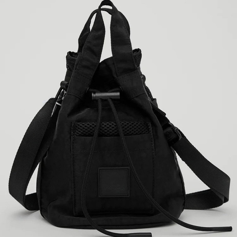 Women's Bucket Bag Leisure Sports Messenger Bag Small Portable Yoga Bag Outdoor Storage Bag